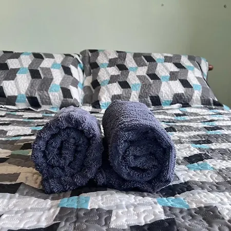 Curitiba Central - Apartamento completo e perto de tudo-2